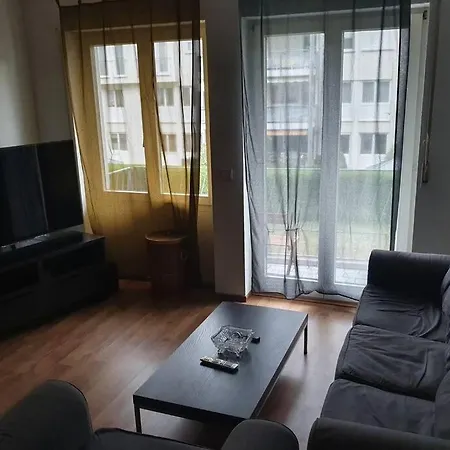 Schoenes Apartment Mit Balkon * Zentrumsnah* Lejlighed *